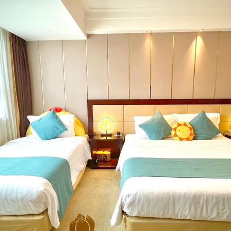 Jin Jiang West Capital International Hotel The Bell And Drum Tower Muslim Quarter & Metro Line 6 & Indoor Swimming Pool & Self-Service Free Laundry Room Xi'an  Buitenkant foto