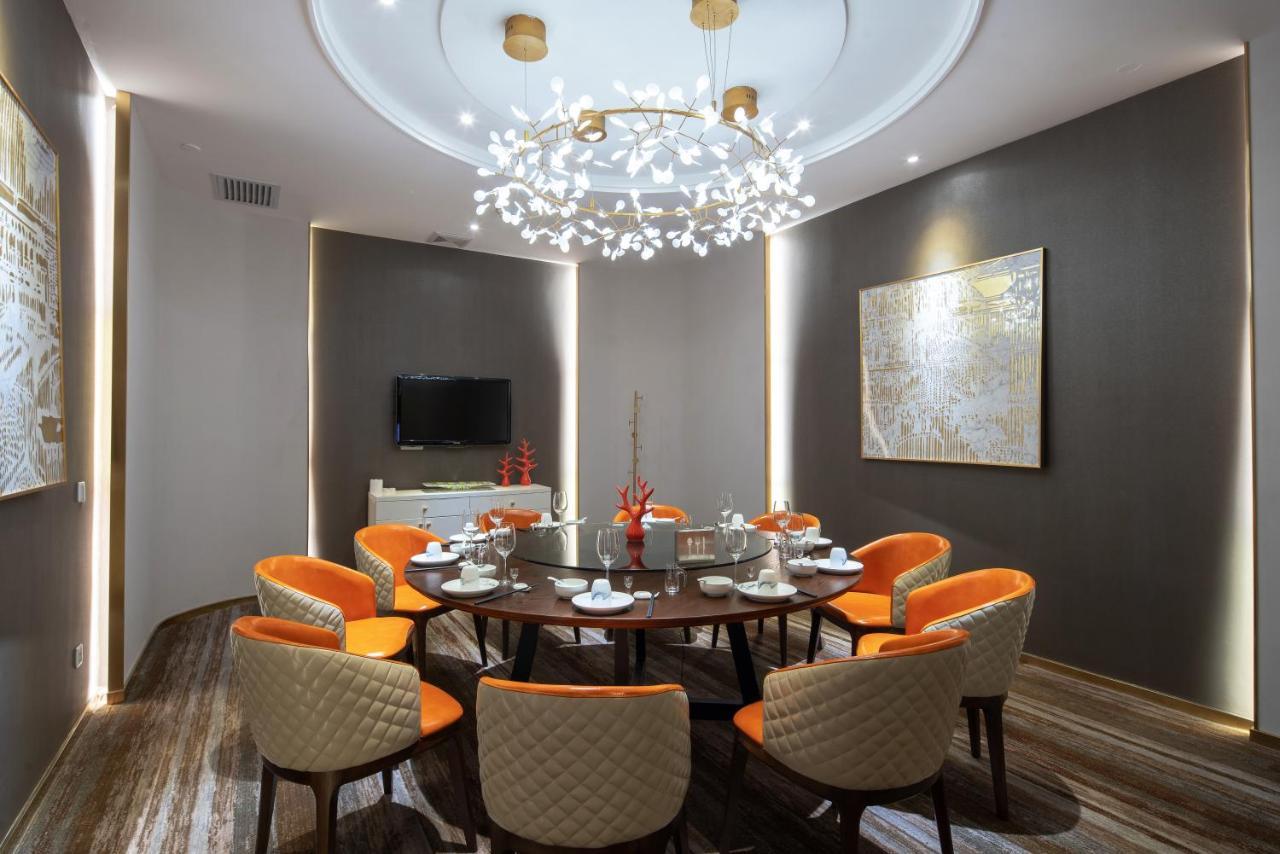 Jin Jiang West Capital International Hotel The Bell And Drum Tower Muslim Quarter & Metro Line 6 & Indoor Swimming Pool & Self-Service Free Laundry Room Xi'an  Buitenkant foto