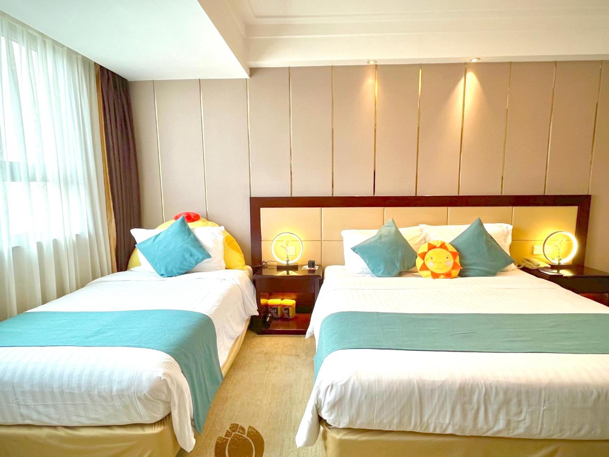 Jin Jiang West Capital International Hotel The Bell And Drum Tower Muslim Quarter & Metro Line 6 & Indoor Swimming Pool & Self-Service Free Laundry Room Xi'an  Buitenkant foto