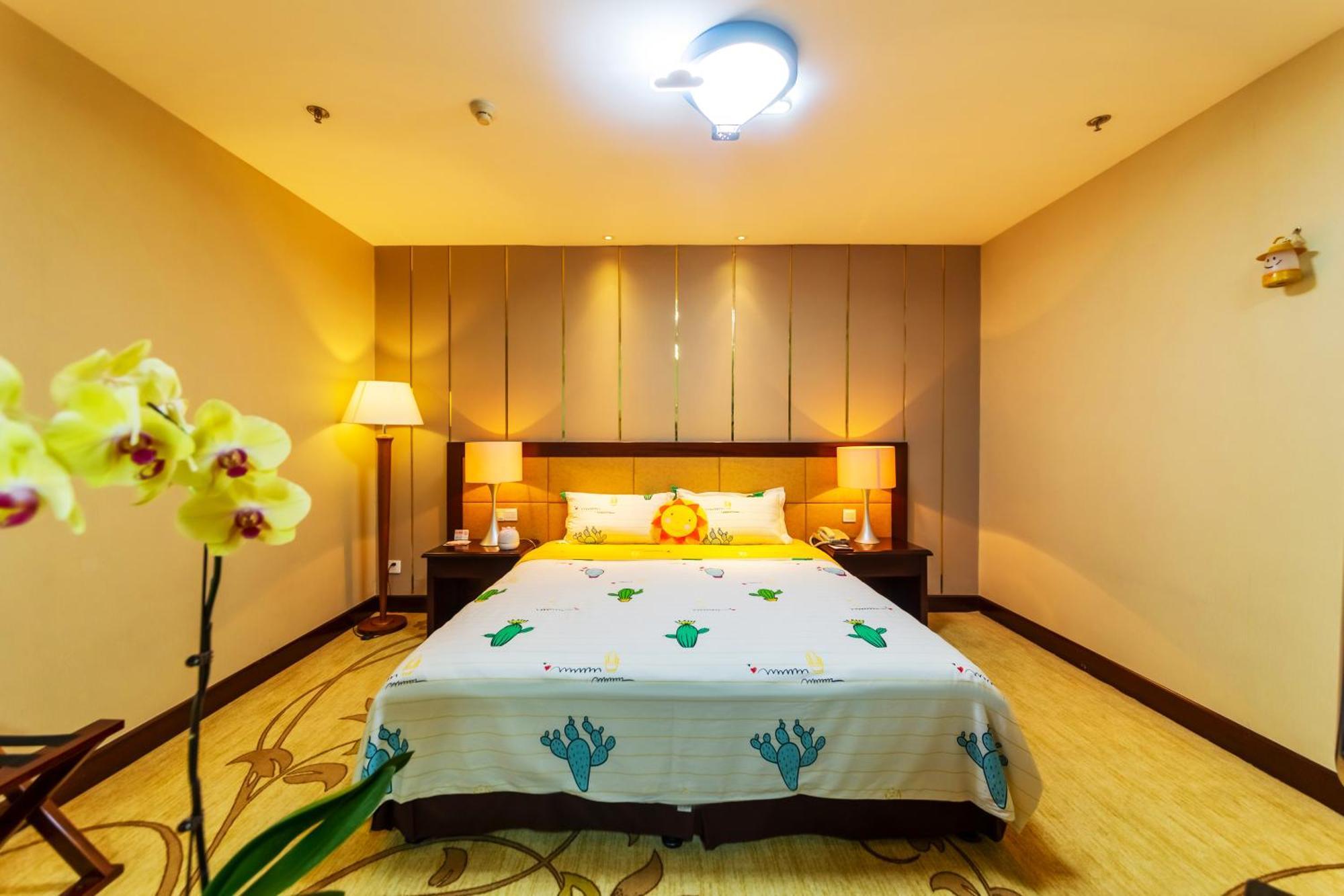 Jin Jiang West Capital International Hotel The Bell And Drum Tower Muslim Quarter & Metro Line 6 & Indoor Swimming Pool & Self-Service Free Laundry Room Xi'an  Buitenkant foto