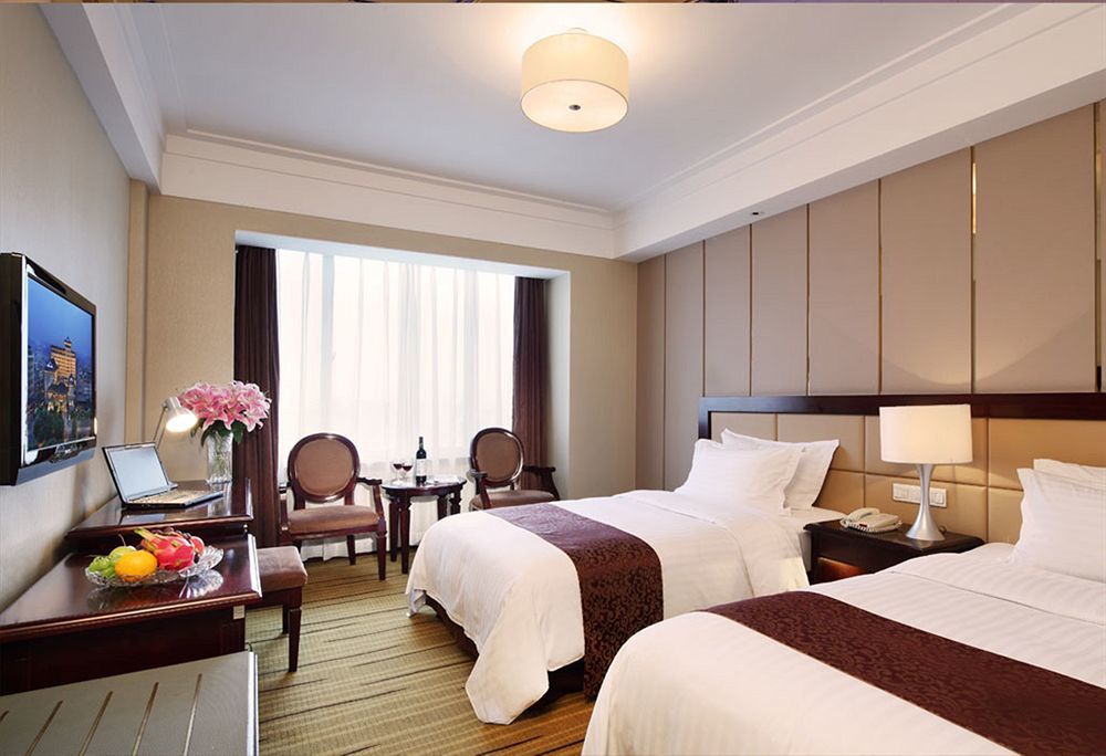 Jin Jiang West Capital International Hotel The Bell And Drum Tower Muslim Quarter & Metro Line 6 & Indoor Swimming Pool & Self-Service Free Laundry Room Xi'an  Buitenkant foto